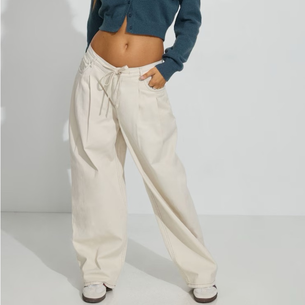 Garage off white/beige Kenzie low rise baggy wide leg pants with drawstring